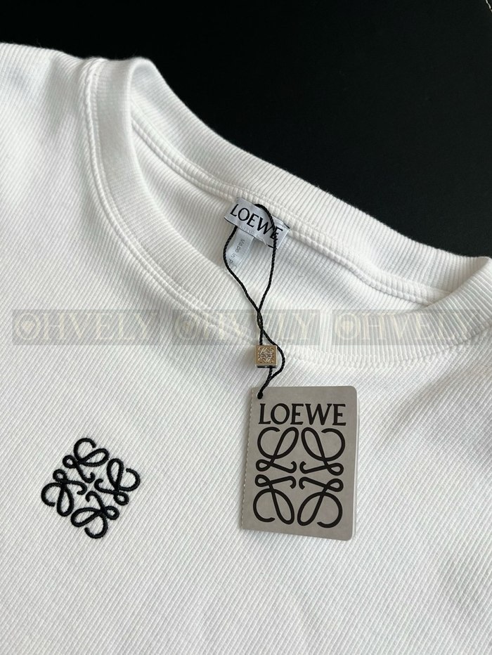 【 ZP 】LOEWE 라운드 맨투맨 (매장가 116만원)