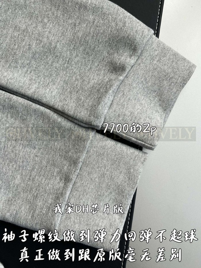 【 ZP 】LOEWE 하이넥 스웨터 (매장가 154만원)