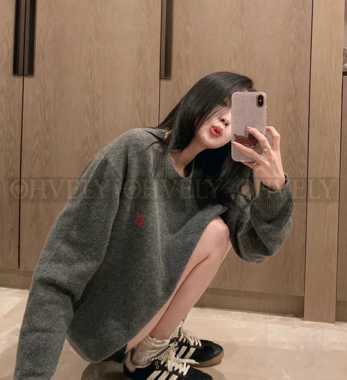 【 ZP 】LOEWE 맨투맨 (매장가 144만원)