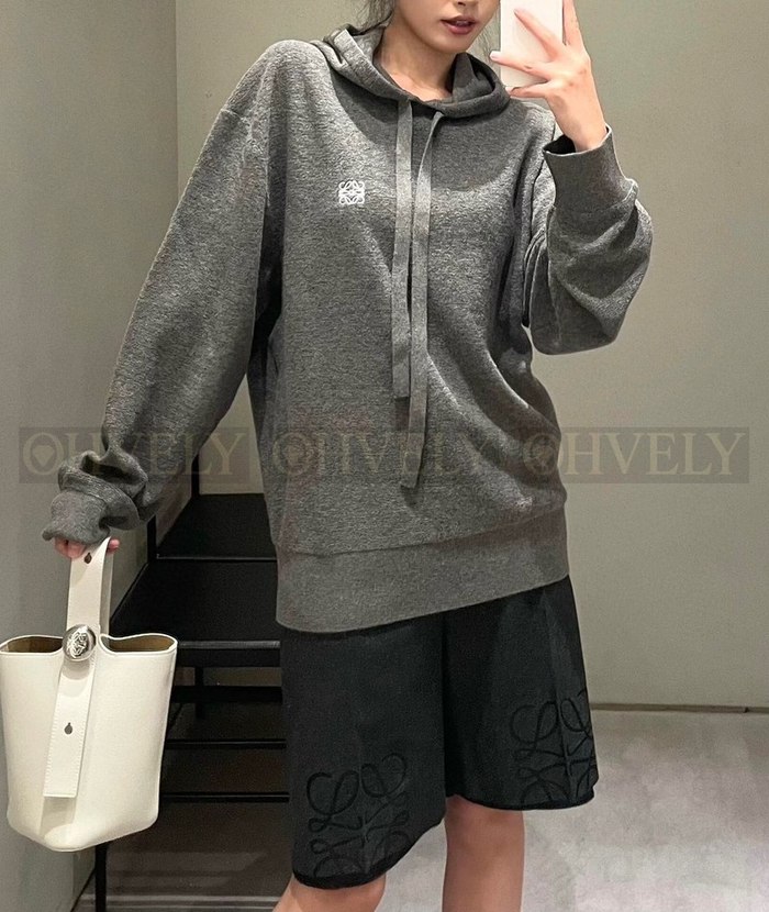 【 ZP 】LOEWE 후드 맨투맨 (매장가 278만원)