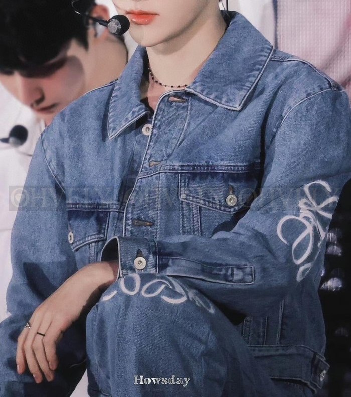 【 ZP 】LOEWE 청자켓 (매장가 258만원)