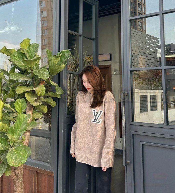 【 ZP 】LOUIS VUITTON 니트 (매장가 206만원)