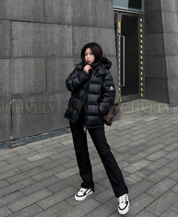 【 ZP 】MONCLER 패딩 (매장가 298만원)