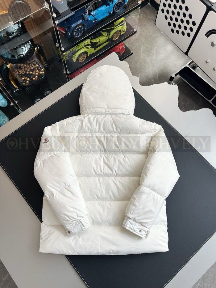 【 ZP 】MONCLER 패딩 (매장가 353만원)