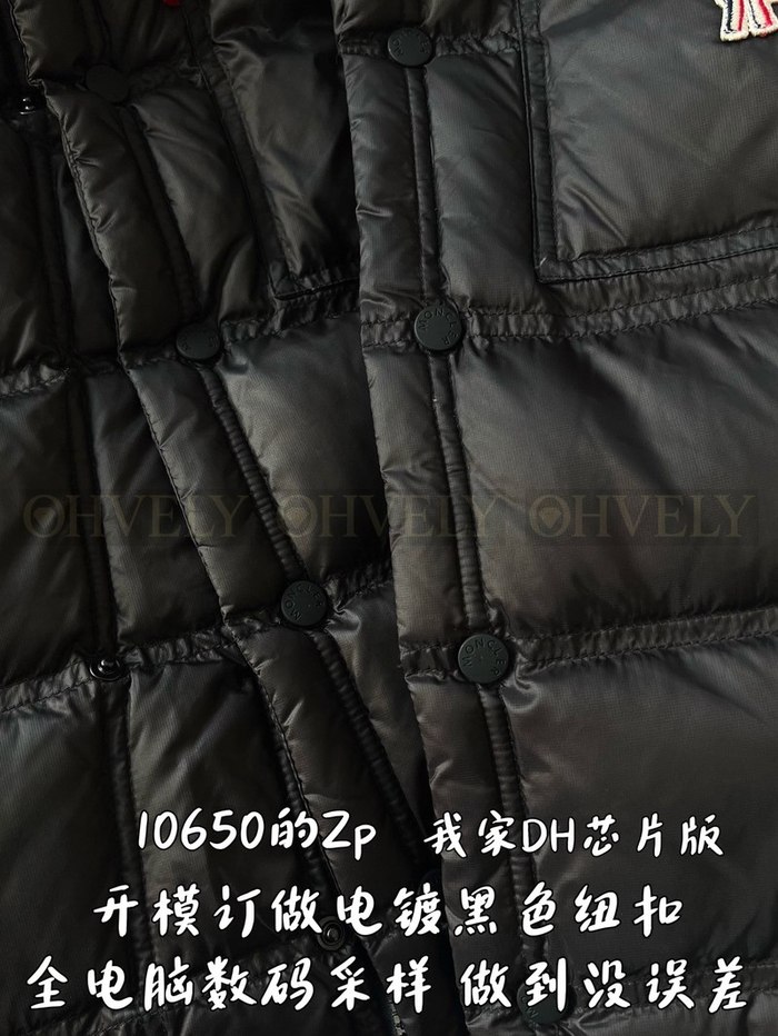 【 ZP 】MONCLER 패딩 조끼 (매장가 276만원)