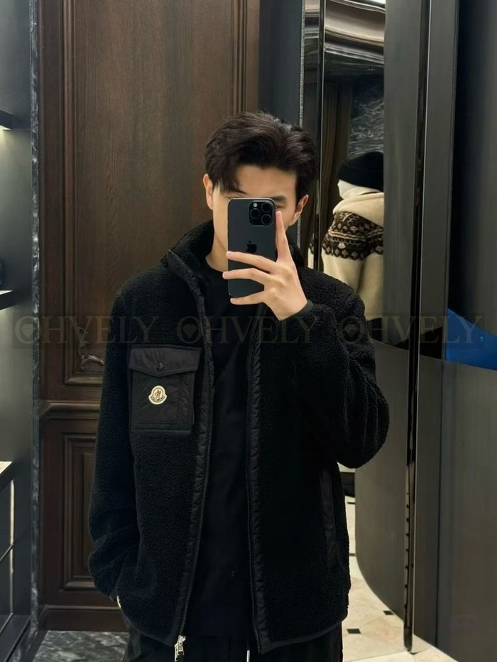 【 ZP 】MONCLER 아우터 (매장가 190만원)