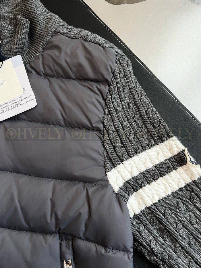 【 ZP 】MONCLER 패딩 아우터 (매장가 240만원)