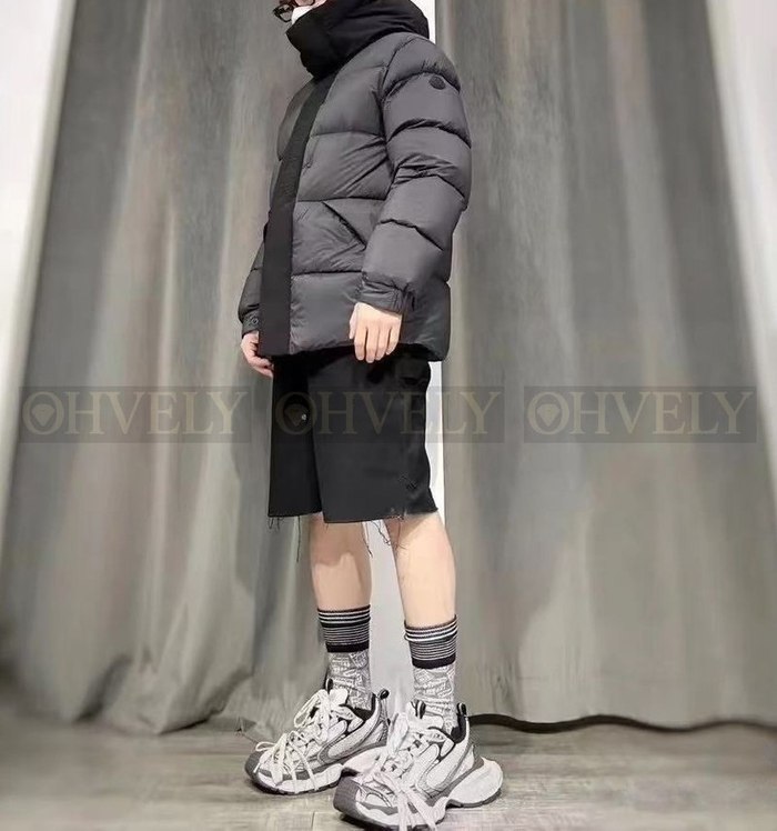 【 ZP 】MONCLER 패딩 (매장가 356만원)