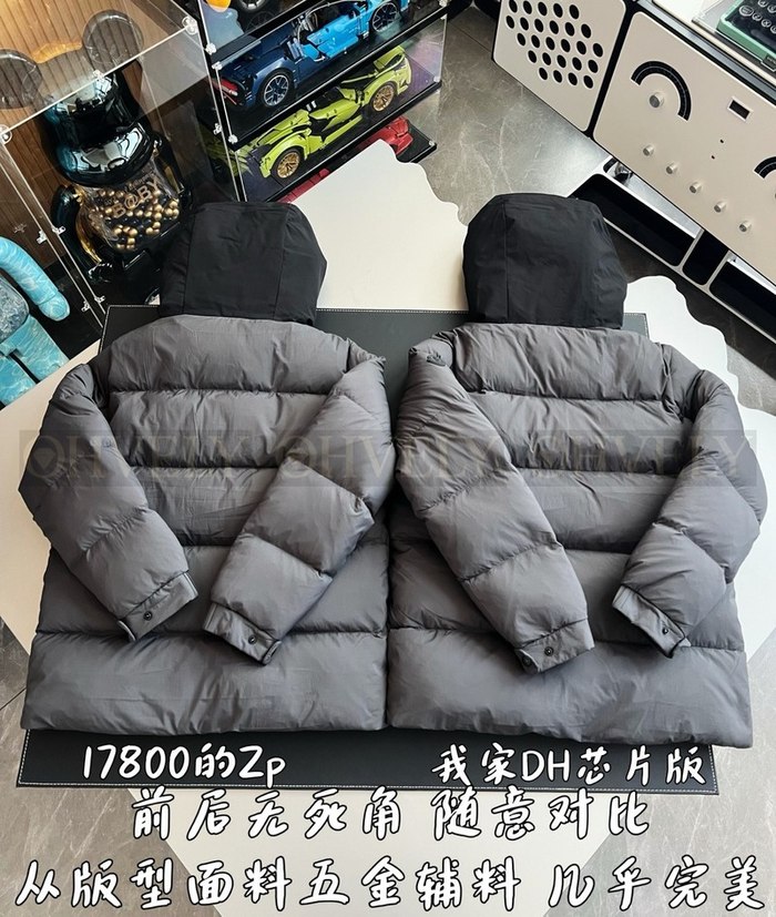 【 ZP 】MONCLER 패딩 (매장가 356만원)