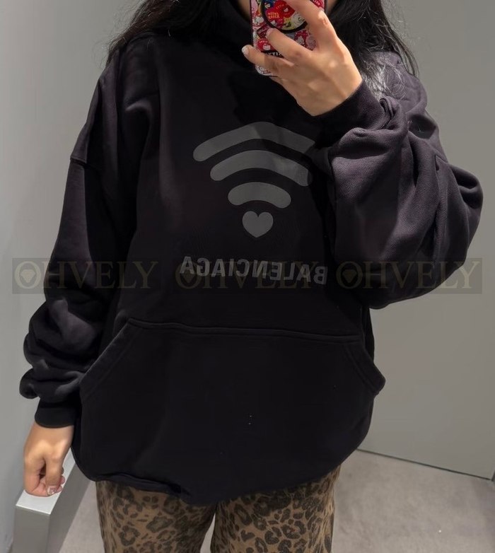 【 ZP 】BALENCIAGA 후드 맨투맨 (매장가 172만원)