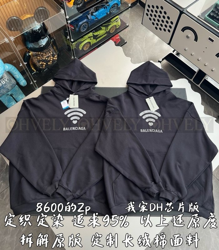 【 ZP 】BALENCIAGA 후드 맨투맨 (매장가 172만원)