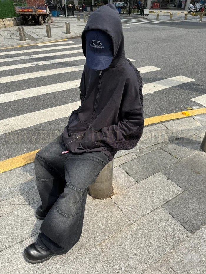 【 ZP 】BALENCIAGA 집업 후드 (매장가 380만원)