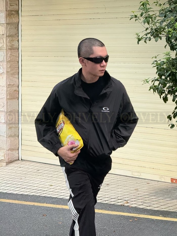 【 ZP 】BALENCIAGA 집업 아우터 (매장가 380만원)