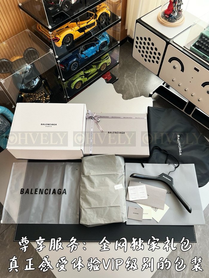 【 ZP 】BALENCIAGA 집업 후드 (매장가 251만원)