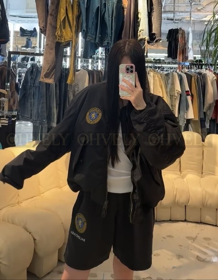 【 ZP 】BALENCIAGA 패딩 (매장가 490만원)