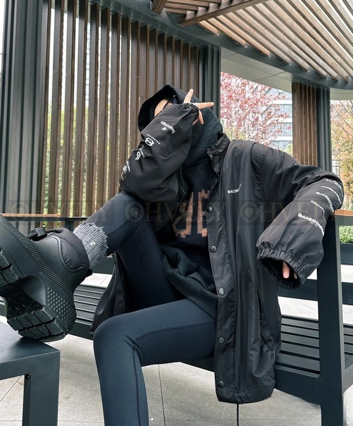 【 ZP 】BALENCIAGA 아우터 (매장가 334만원)