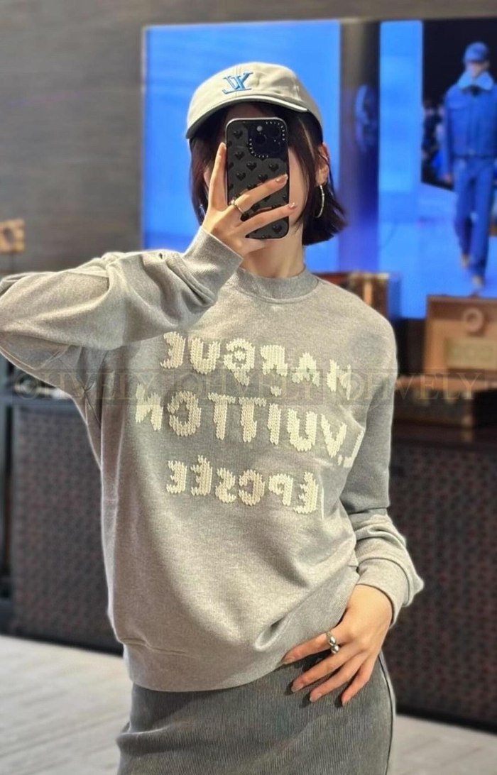 【 ZP 】LOUIS VUITTON 맨투맨 (226만원)