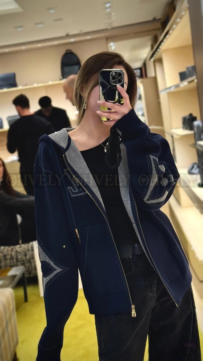 【 ZP 】LOUIS VUITTON 집업 후드 (매장가 378만원)