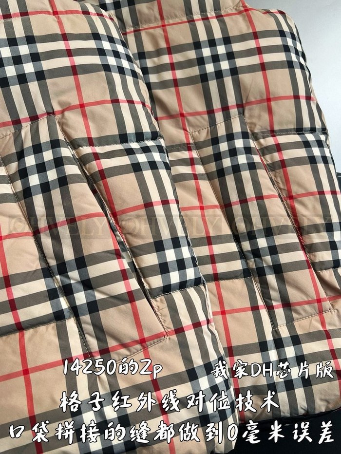 【 ZP 】Burberry 체크 패널 리버시블 베스트 (매장가 285만원)