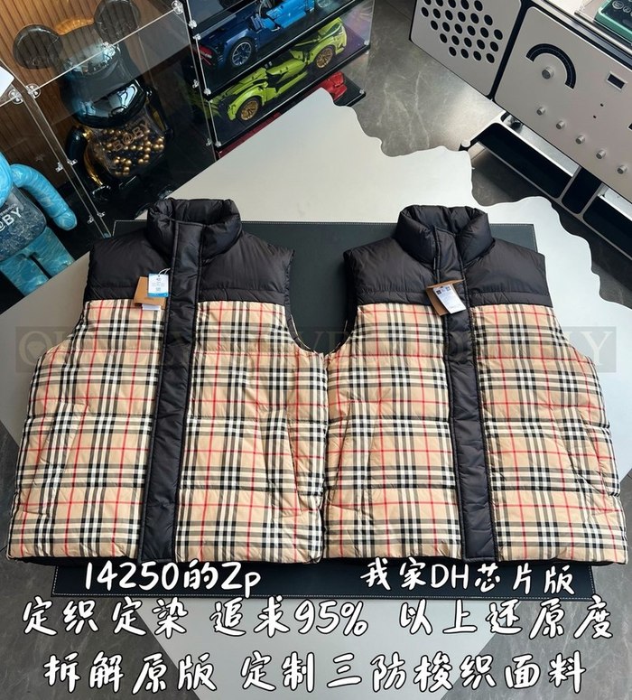 【 ZP 】Burberry 체크 패널 리버시블 베스트 (매장가 285만원)