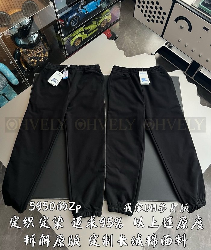 【 ZP 】Burberry 사이드 스몰 체크 바지 (매장가 119만원)