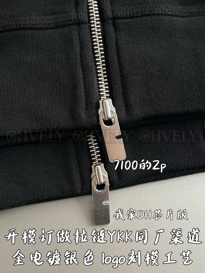 【 ZP 】Burberry 체크 트리밍 코튼 지퍼 후디 (매장가 142만원)