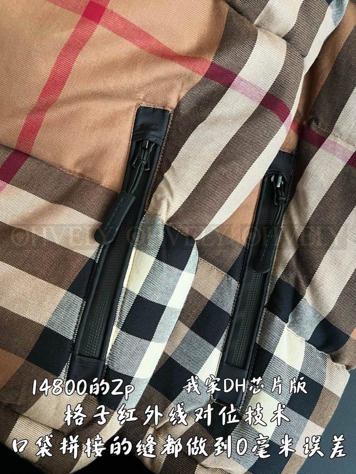【 ZP 】Burberry 체크 다운 패딩 (매장가 296만원)