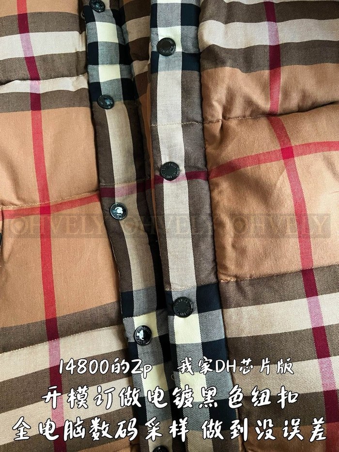 【 ZP 】Burberry 체크 다운 패딩 (매장가 296만원)