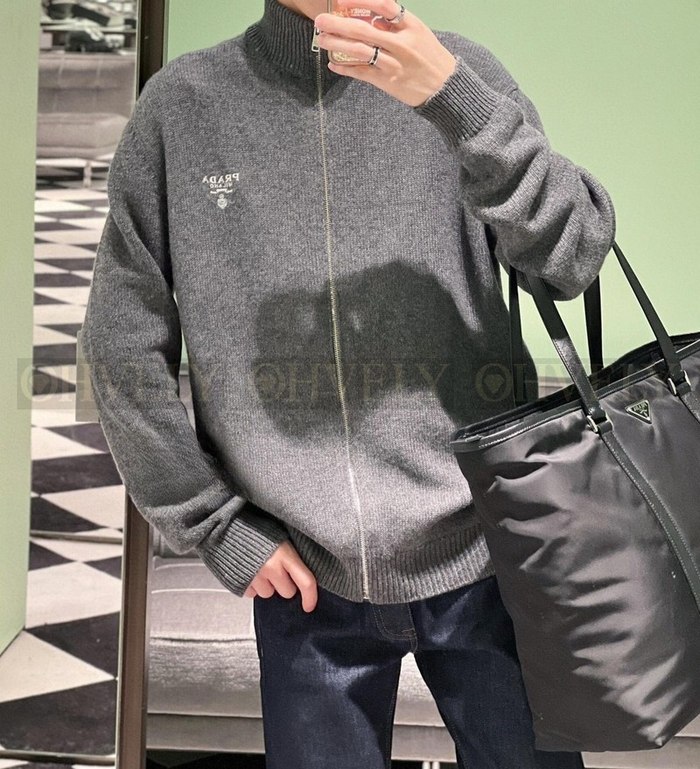 【 ZP 】Prada 긴팔 집업 가디건 (매장가 498만원)