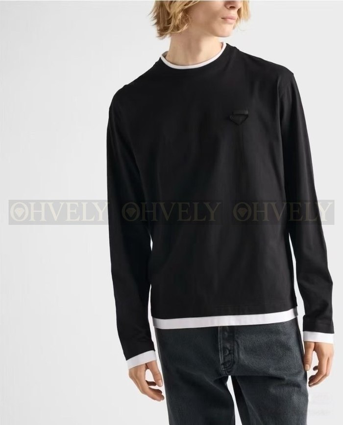 【 ZP 】Prada 티셔츠 (매장가 166만원)