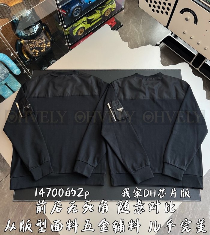 【 ZP 】Prada 맨투맨 (294만원)