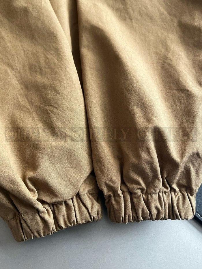 【 ZP 】Prada 바람막이 자켓 (매장가 386만원)