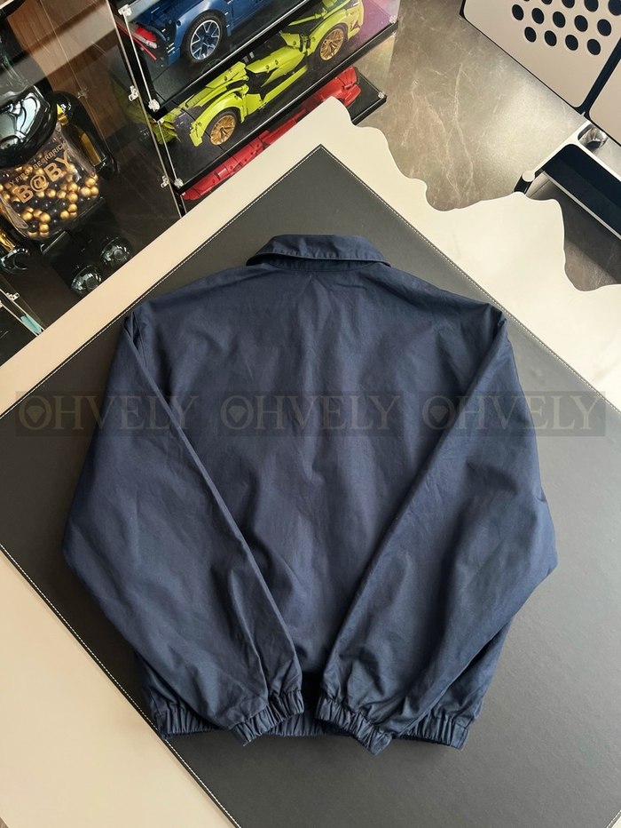 【 ZP 】Prada 자켓 (매장가 386만원)