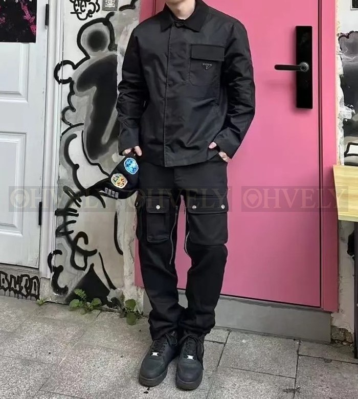 【 ZP 】Prada 자켓 (매장가 396만원)