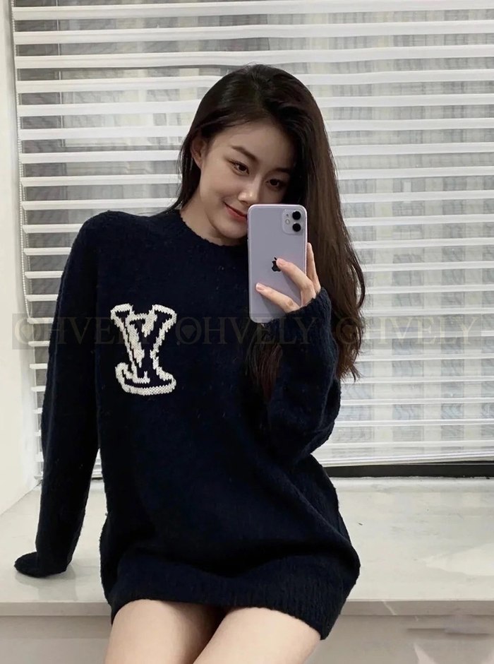 【 ZP 】LOUIS VUITTON 니트 (매장가 206만원)