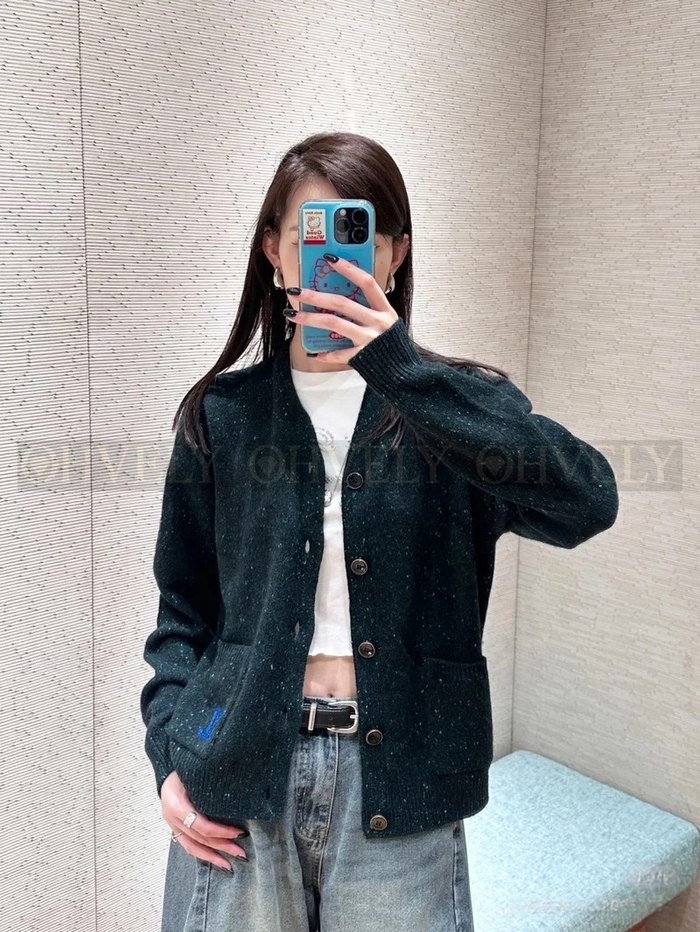 【 ZP 】LOUIS VUITTON 가디건 (매장가 332만원)