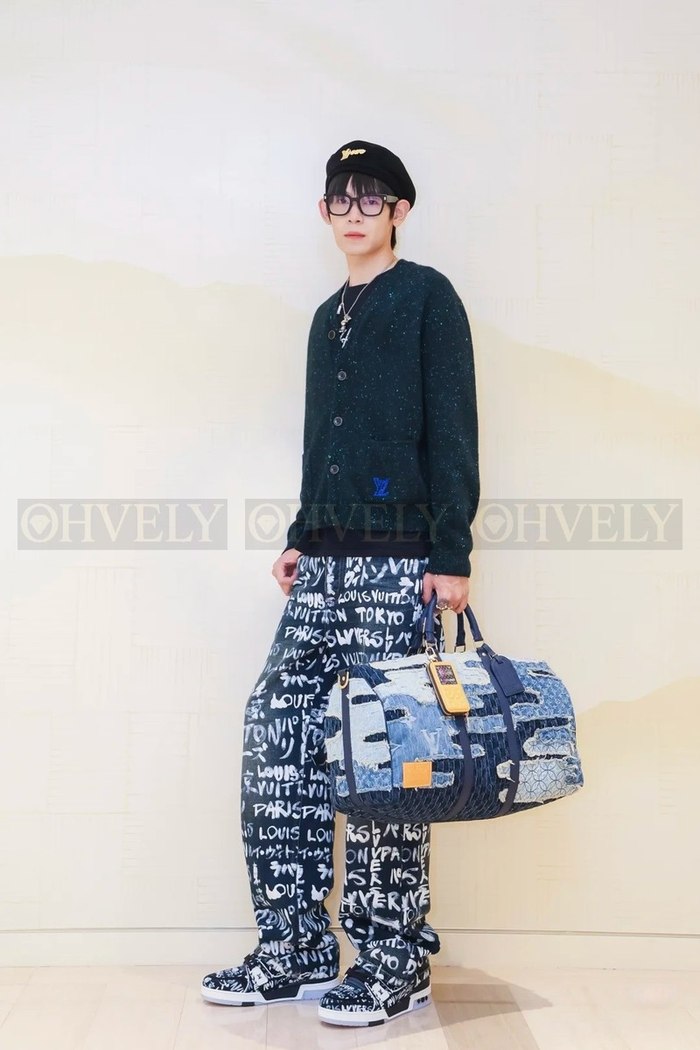 【 ZP 】LOUIS VUITTON 가디건 (매장가 332만원)