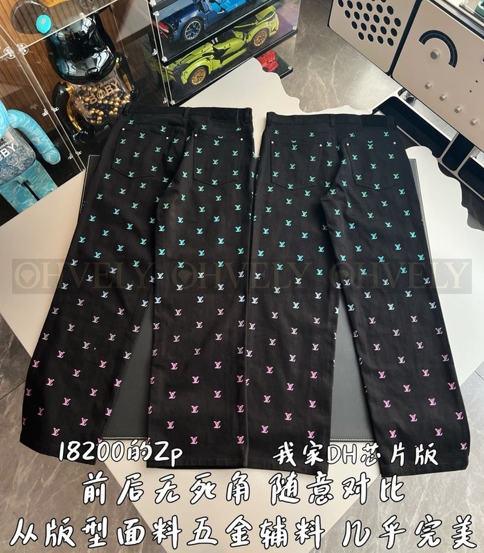 【 ZP 】LOUIS VUITTON 데님 스케이트 팬츠 (매장가 364만원)