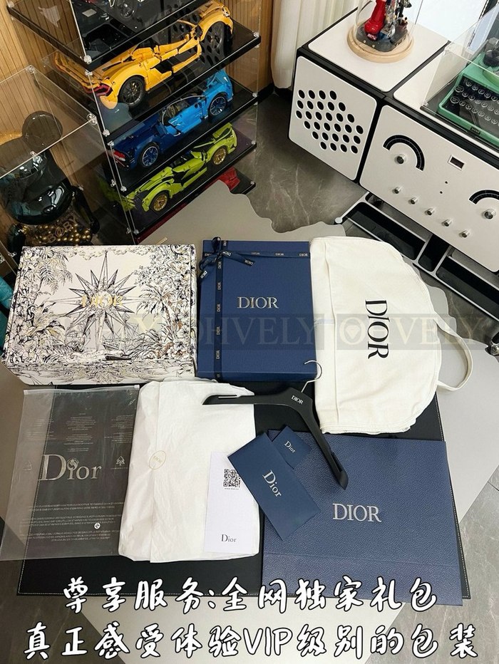 【 ZP 】DIOR 집업 (매장가 340만원)