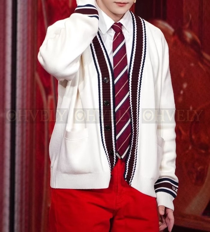 【 ZP 】GUCCI 니트 아우터 (매장가 272만원)