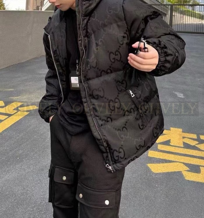 【 ZP 】GUCCI 패딩 (매장가 436만원)