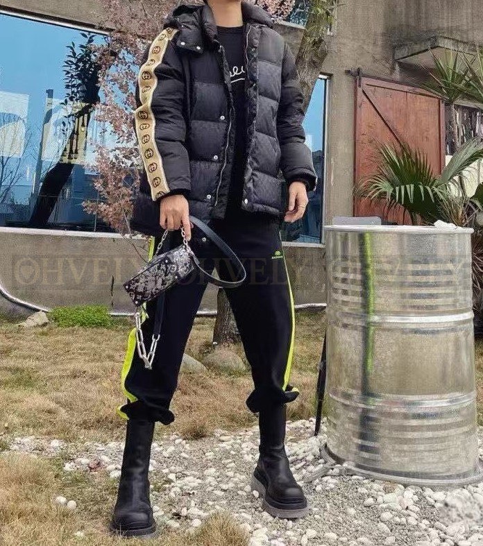 【 ZP 】GUCCI 패딩 (매장가 442만원)