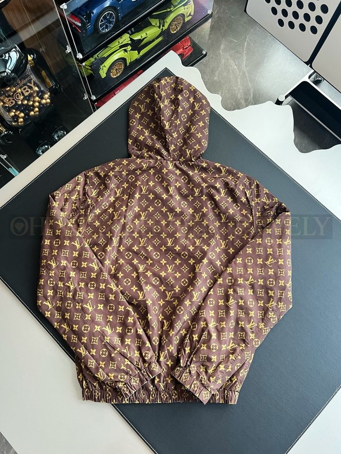 【 ZP 】LOUIS VUITTON 후드 자켓 (매장가 536만원)