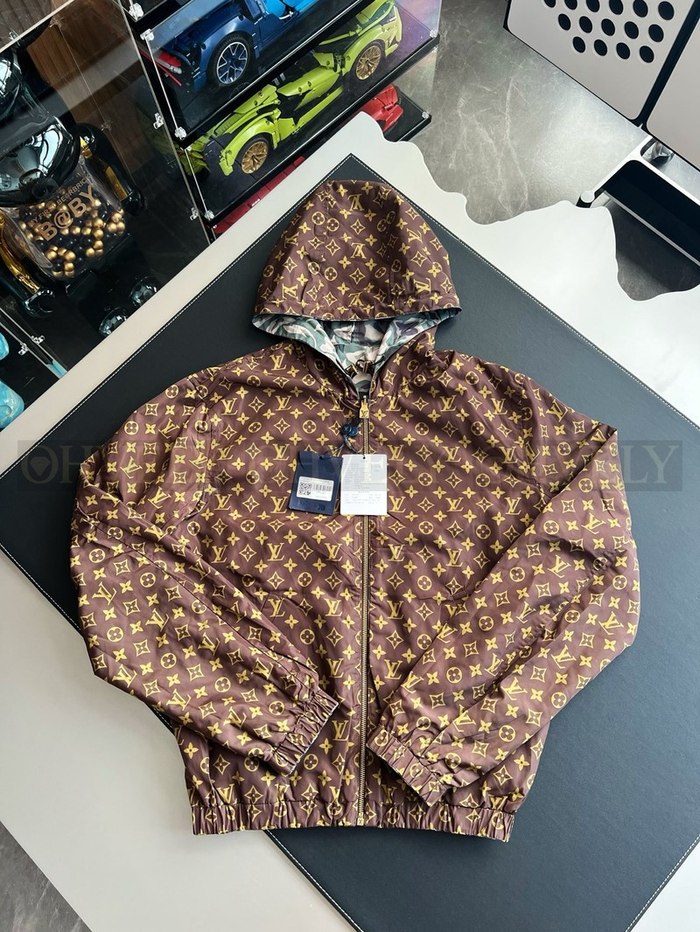 【 ZP 】LOUIS VUITTON 후드 자켓 (매장가 536만원)