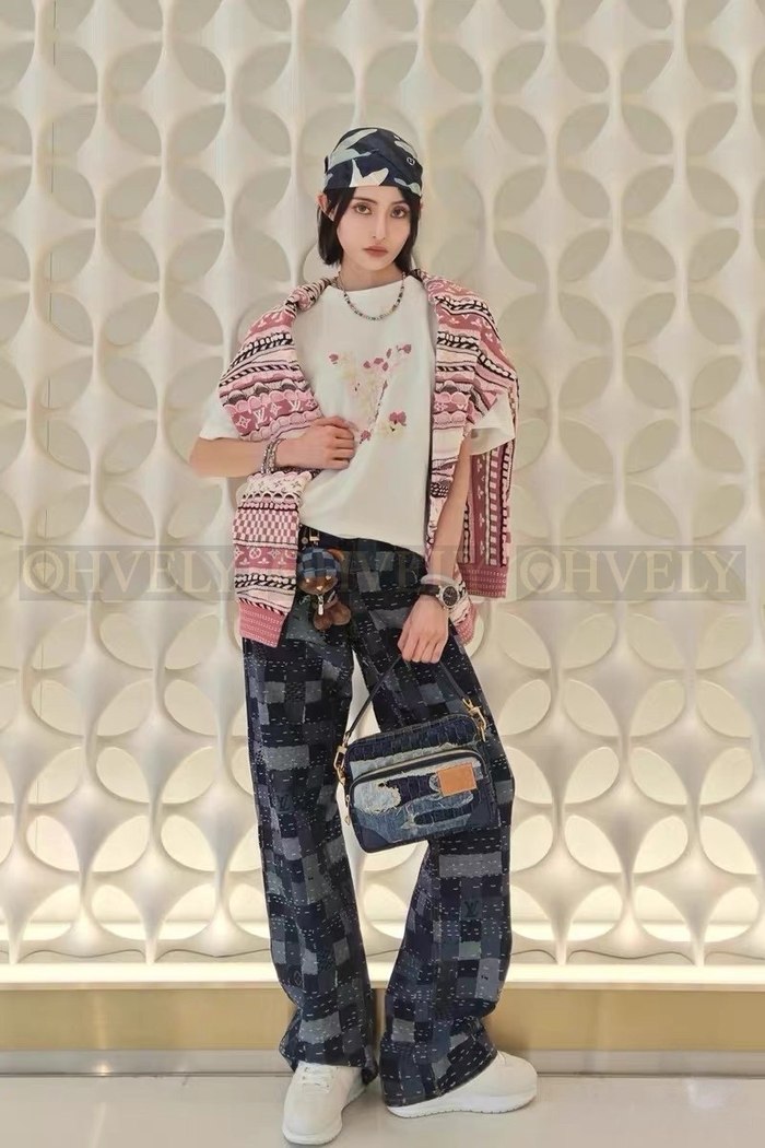 【 ZP 】LOUIS VUITTON 바지 (매장가 352만원)