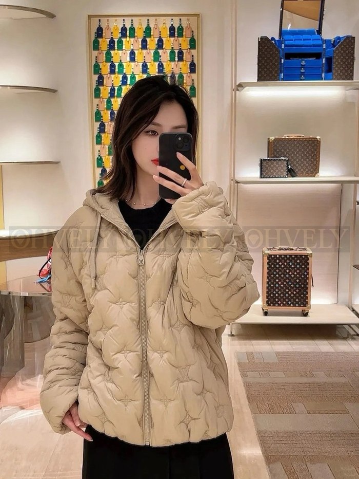 【 ZP 】LOUIS VUITTON 패딩 자켓 (매장가 572만원)