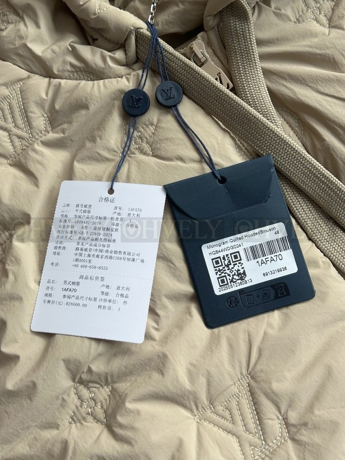 【 ZP 】LOUIS VUITTON 패딩 자켓 (매장가 572만원)