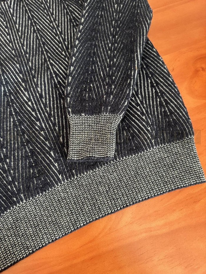 【 ZP 】Brunello Cucinelli 스웨터 (매장가 238만원)