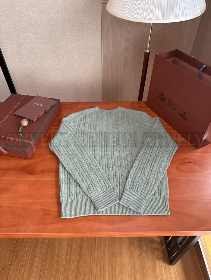 【 ZP 】LoroPiana 라운드 스웨터 (매장가 370만원)