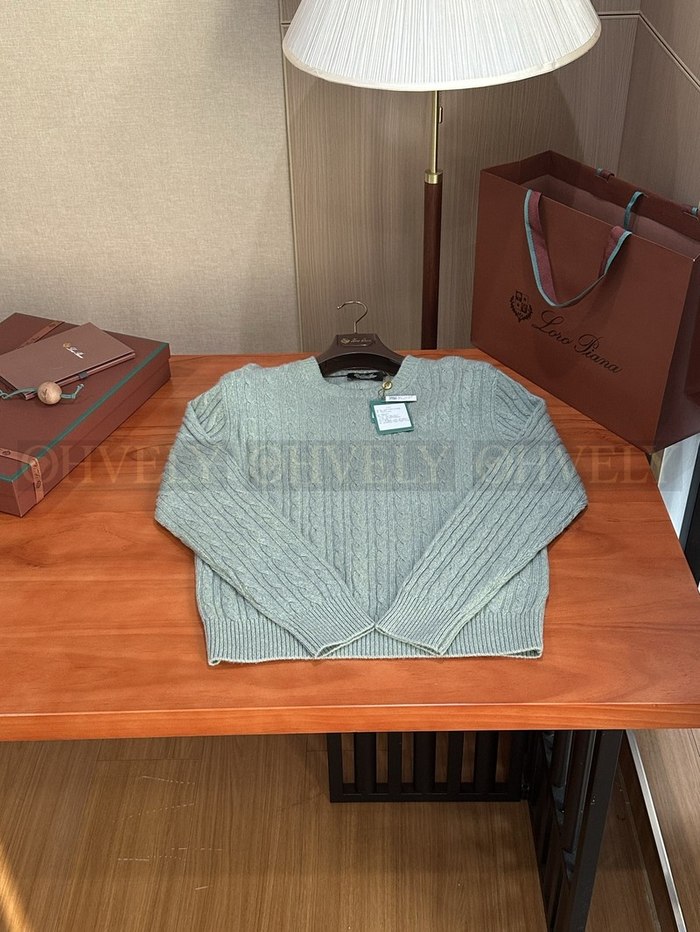 【 ZP 】LoroPiana 라운드 스웨터 (매장가 370만원)